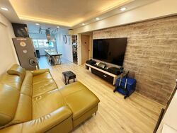 Blk 229 Jurong East Street 21 (Jurong East), HDB 3 Rooms #586097051